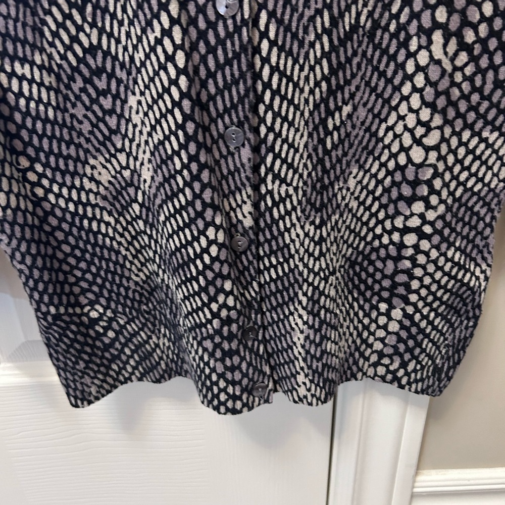 CYNTHIA ROWLEY sweater. - Picture 3 of 8